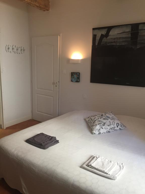B&B Le Chat Qui Dort Montricoux Eksteriør bilde